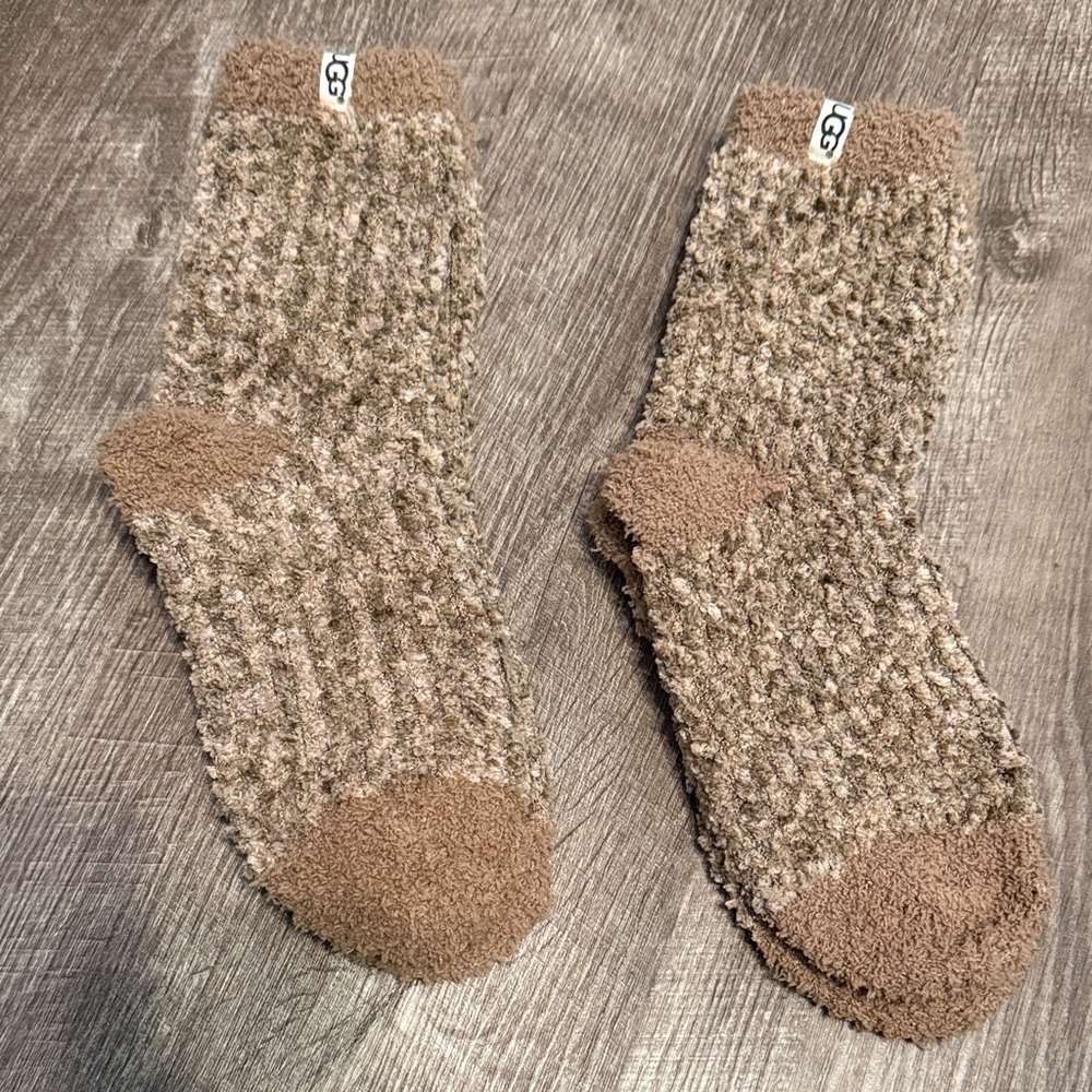 Brand new fuzzy UGGs two pair